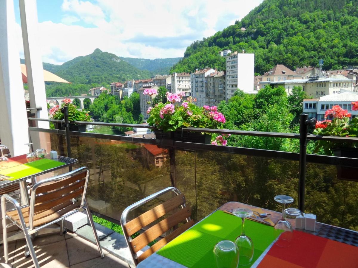 Jura Hotel Restaurant Le Panoramic Saint-Claude Εξωτερικό φωτογραφία