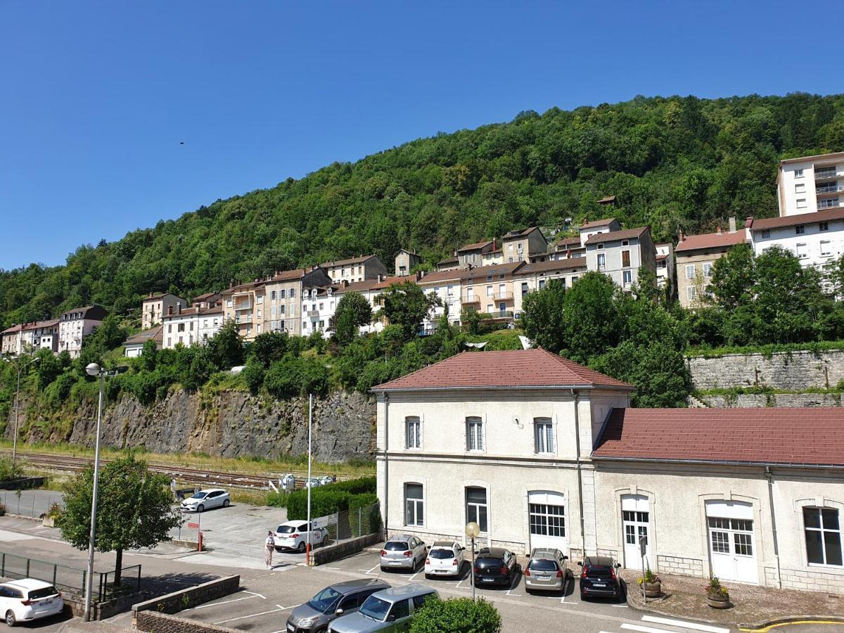 Jura Hotel Restaurant Le Panoramic Saint-Claude Εξωτερικό φωτογραφία