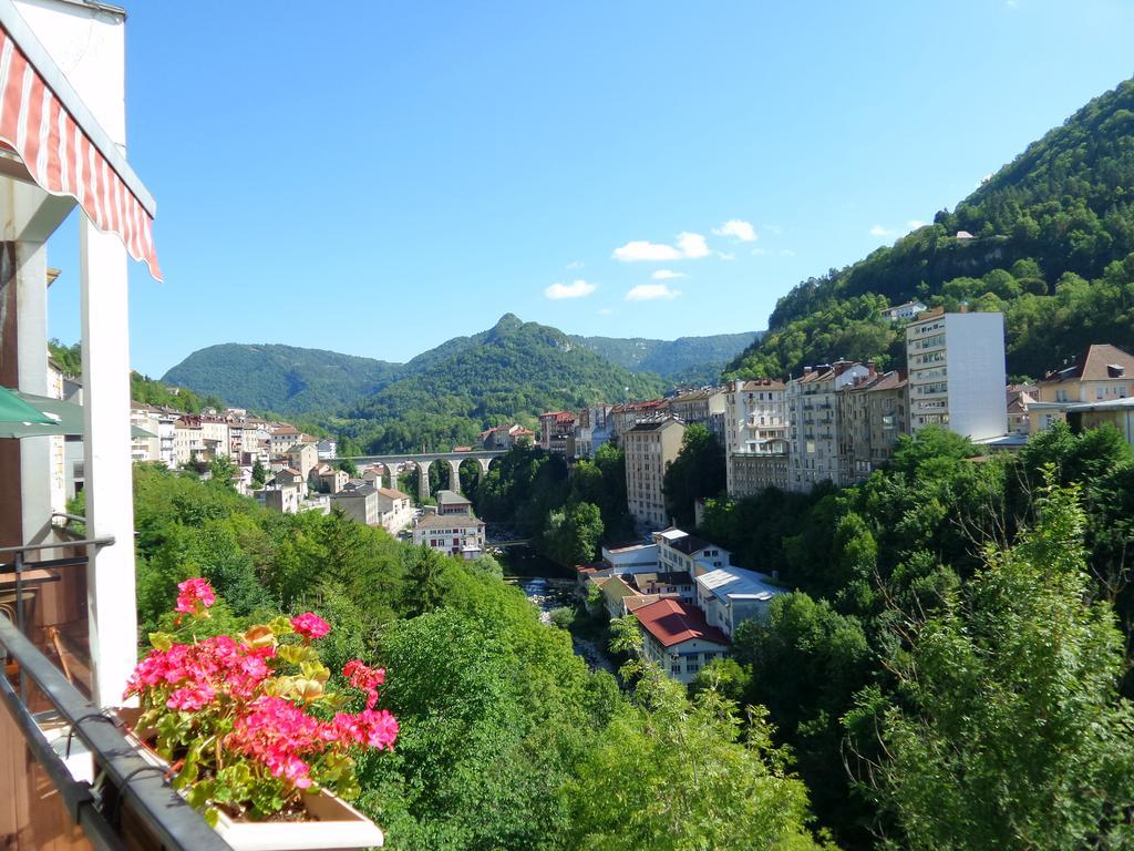 Jura Hotel Restaurant Le Panoramic Saint-Claude Εξωτερικό φωτογραφία
