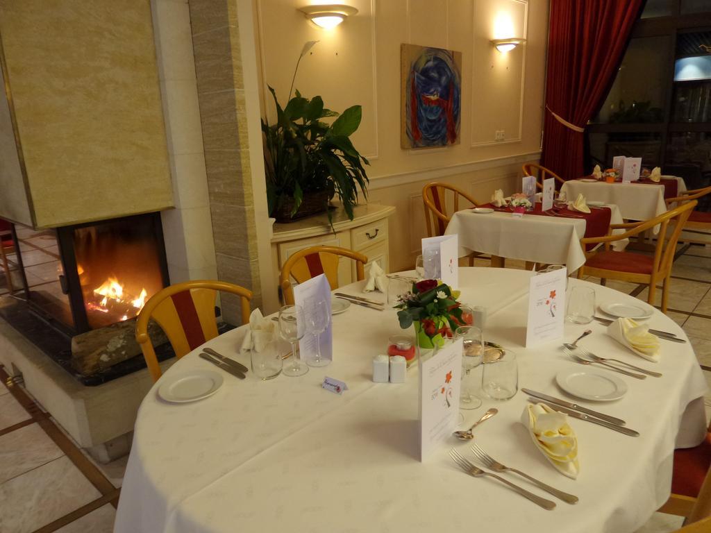 Jura Hotel Restaurant Le Panoramic Saint-Claude Εξωτερικό φωτογραφία