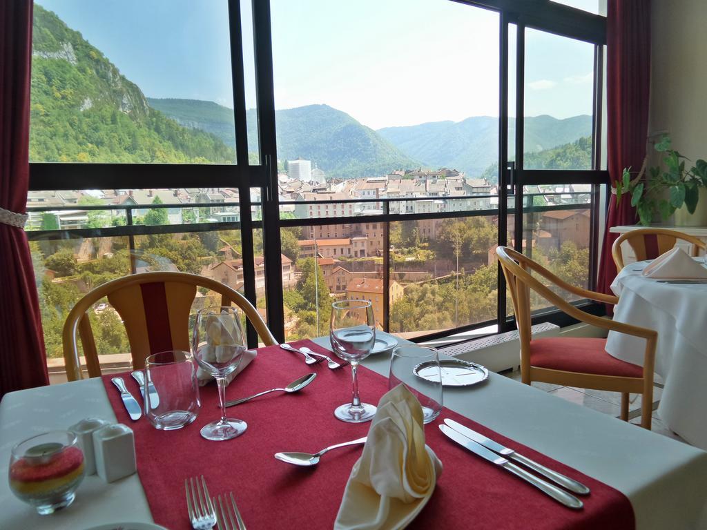 Jura Hotel Restaurant Le Panoramic Saint-Claude Εξωτερικό φωτογραφία